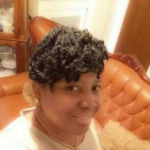 Meet your Posher, Sharon